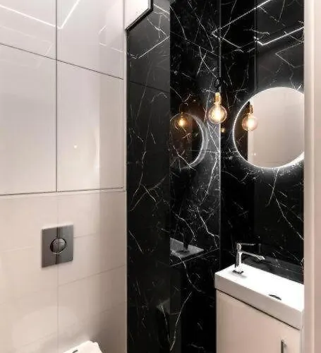 Urban - Luxury 2-bedroom, Mennica Residence&144 Warszawa