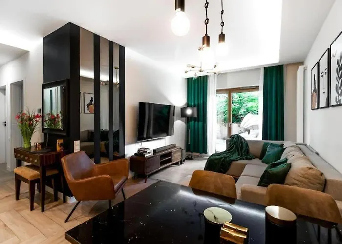 Urban - Luxury 2-bedroom, Mennica Residence&144 Warszawa