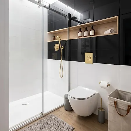 Apartament Golden - Luxury 2-bedroom, Mennica Residence&144 *
