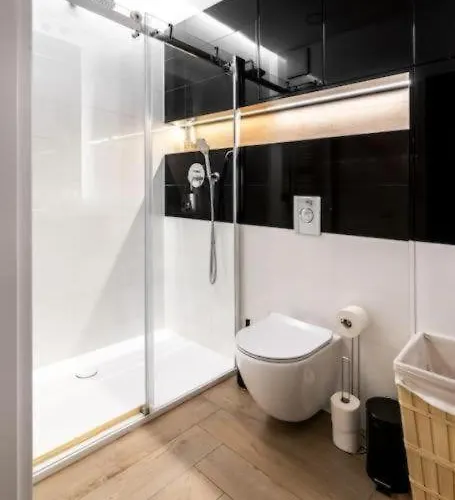 Апартаменты Urban - Luxury 2-bedroom, Mennica Residence&144 Варшава