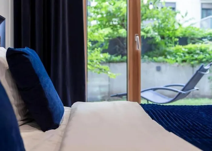 Апартаменты Urban - Luxury 2-bedroom, Mennica Residence&144 *