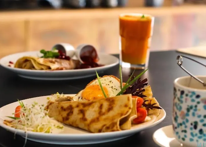 Apartment Urban - Luxury 2-bedroom, Mennica Residence&144 Warsaw