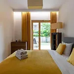 Golden - Luxury 2-bedroom, Mennica Residence&144