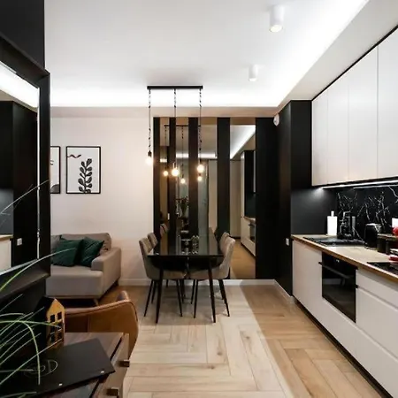 Urban - Luxury 2-bedroom, Mennica Residence&144 * Varšava