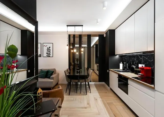 Urban - Luxury 2-bedroom, Mennica Residence&144 * Varšava